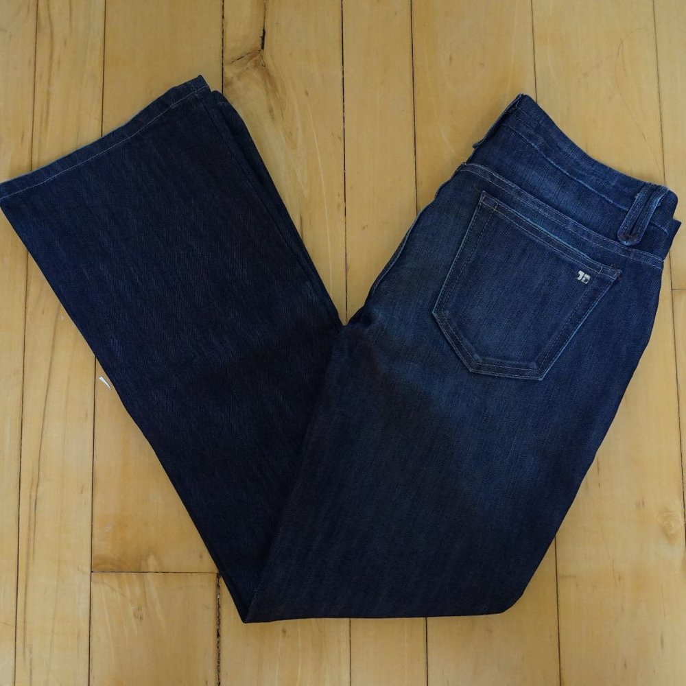 Bootcut Joe's Jeans Provocateur in Dylan Wash
